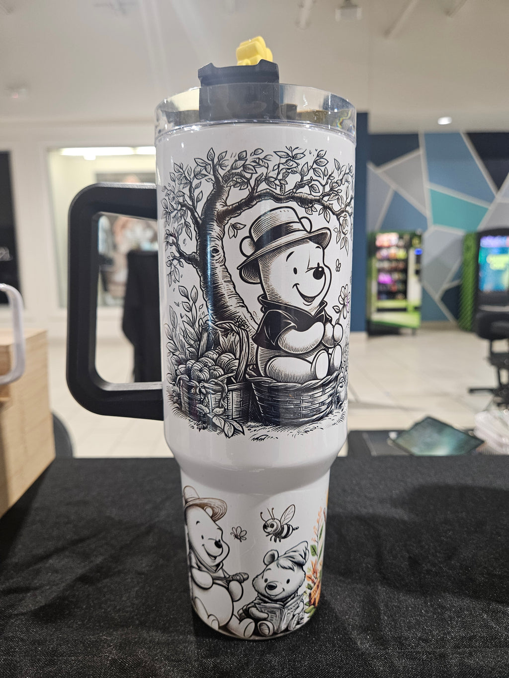 B&W Winnie the Pooh 40oz Stainless Steel